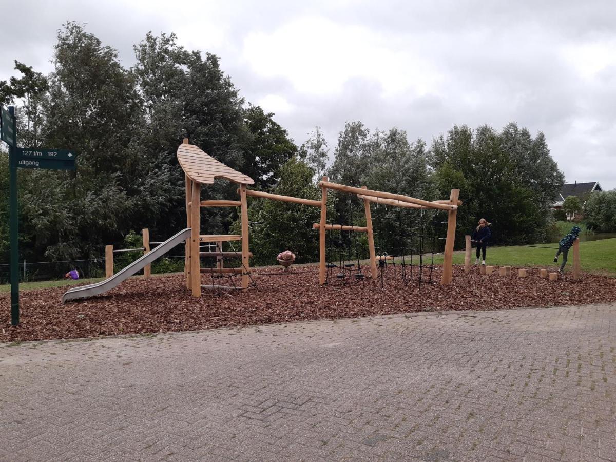 Luxe Vakantiebungalow Met Omheinde Tuin Voor Hond En Kinderen Dirkshorn Eksteriør billede