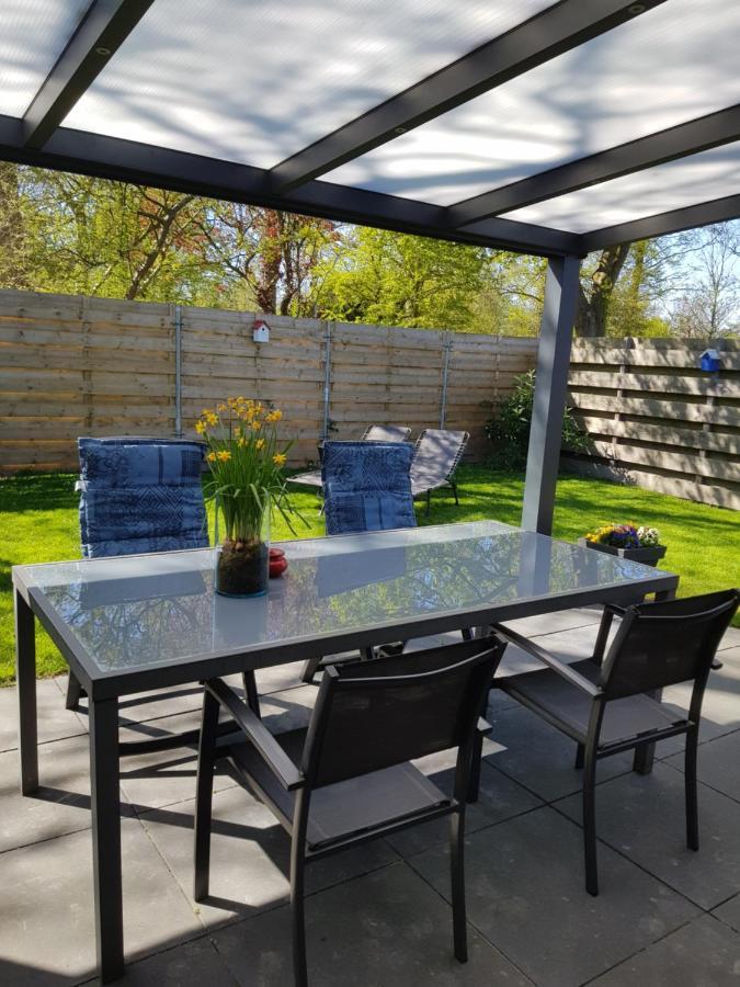 Luxe Vakantiebungalow Met Omheinde Tuin Voor Hond En Kinderen Dirkshorn Eksteriør billede